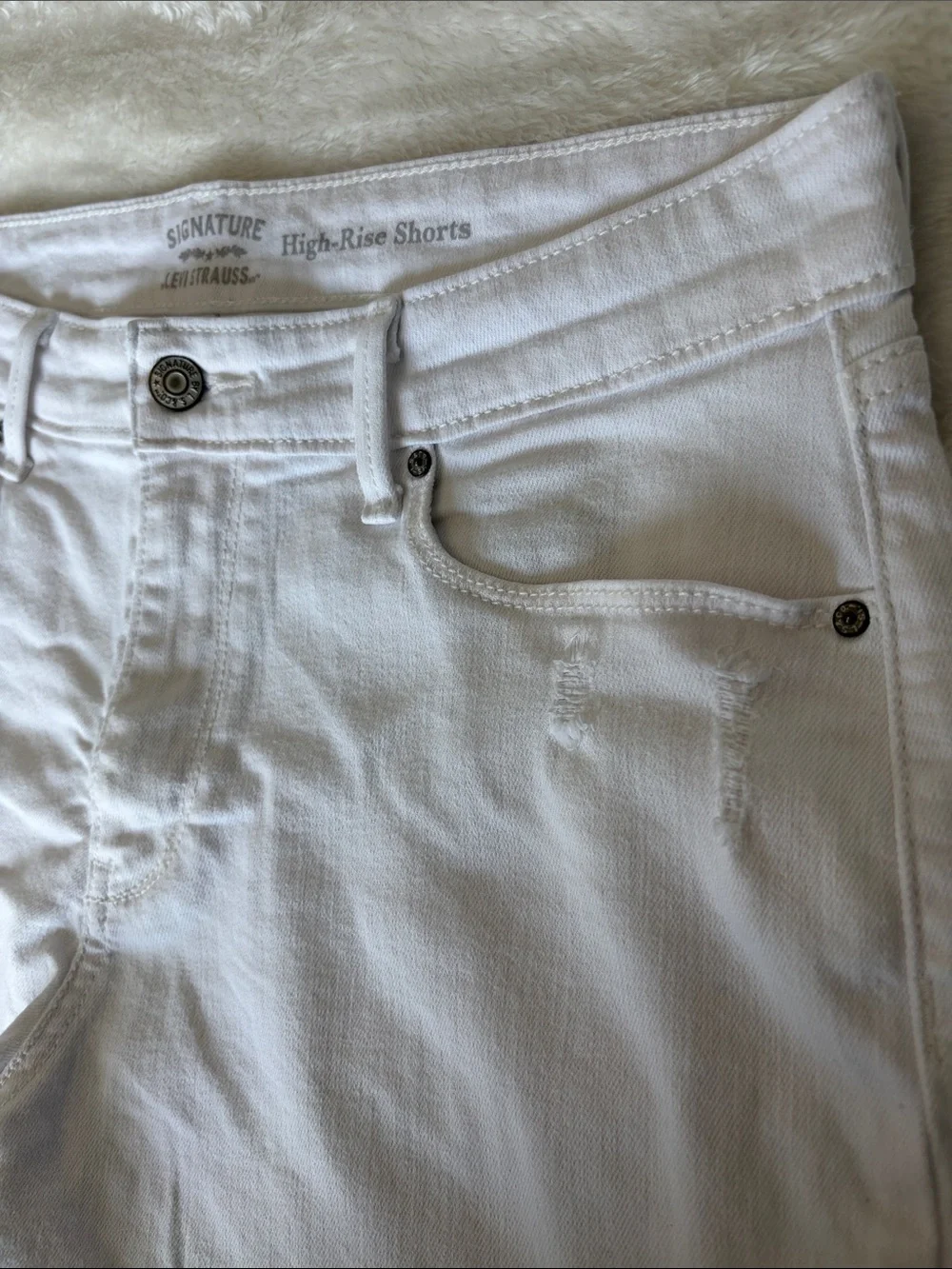 Signature by Levi Strauss High Rise Distressed Denim Shorts | Size 12 W31